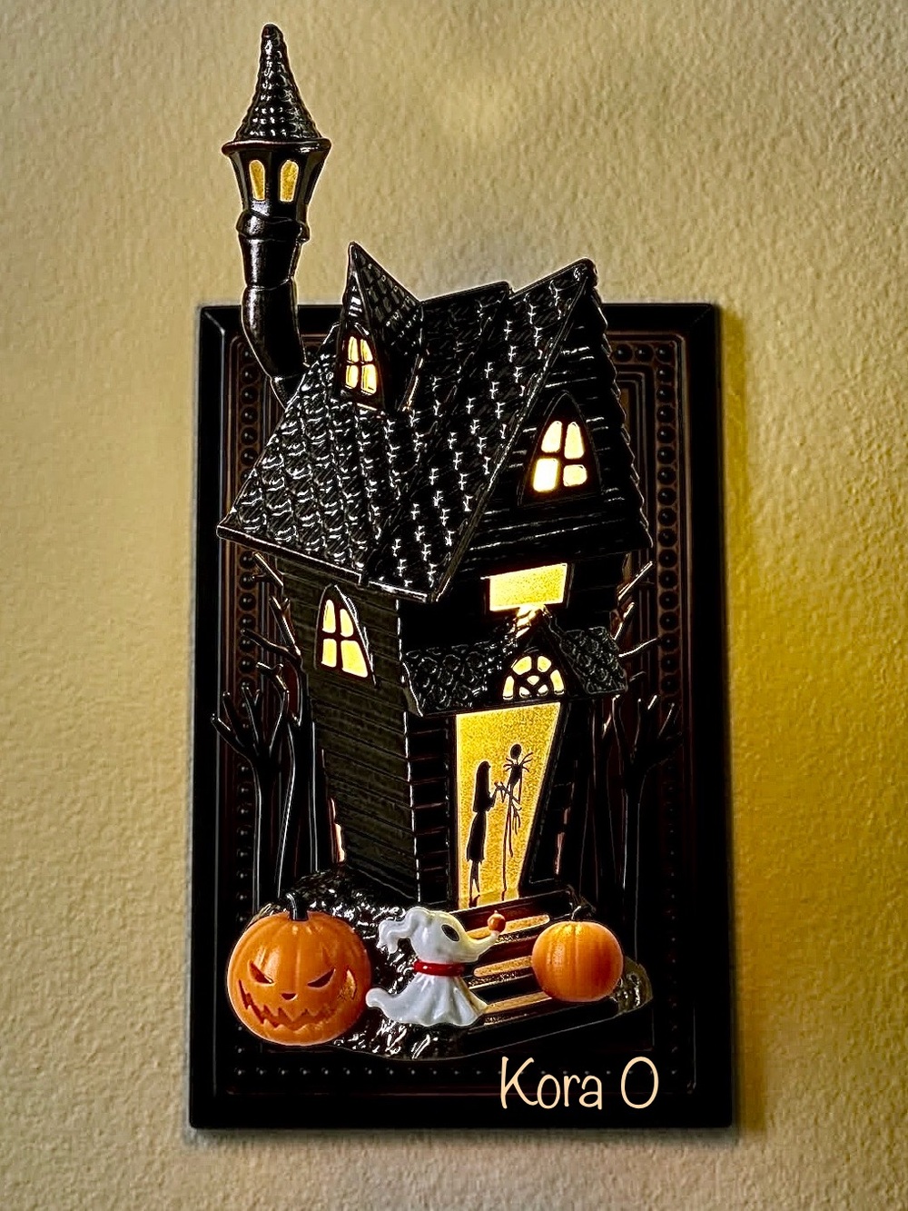 Jack & Sally Nightlight & Wallflowers Fragrance Plug